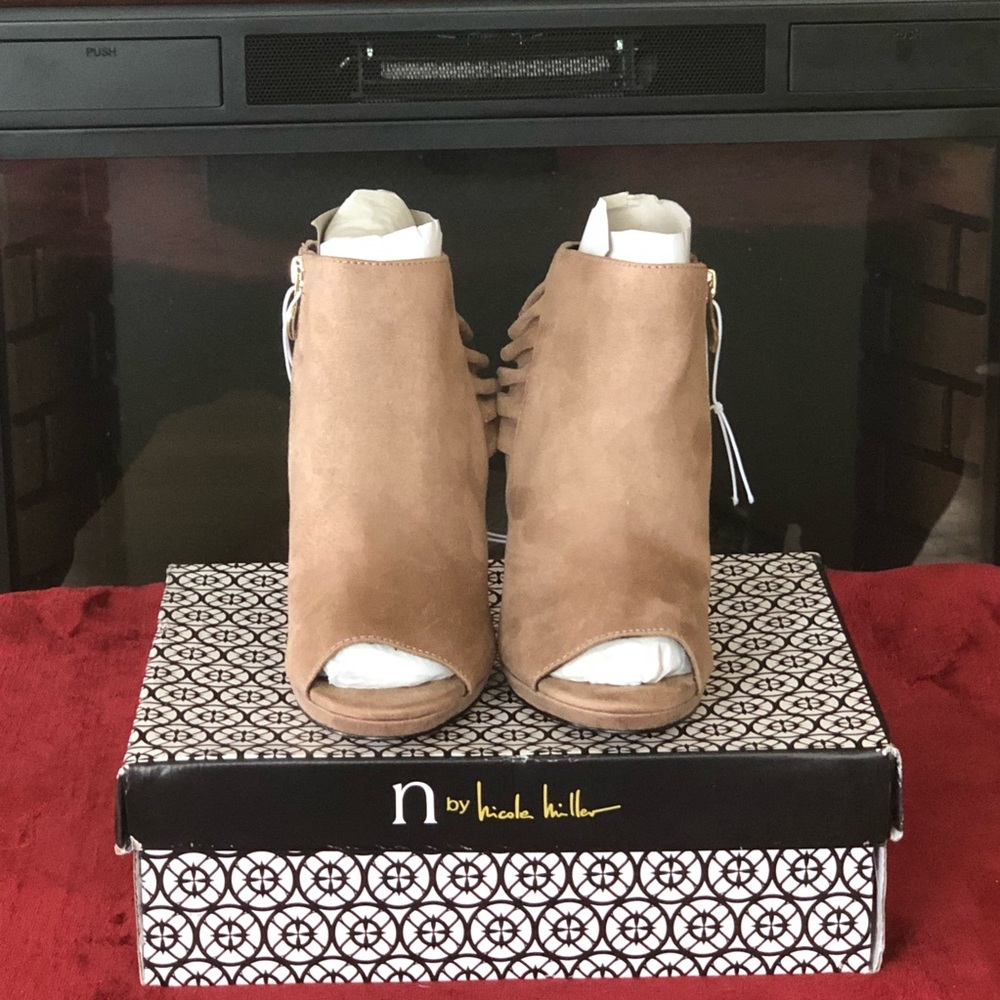 Brand New Women’s Heels Nicole Miller Shoes 8.5
